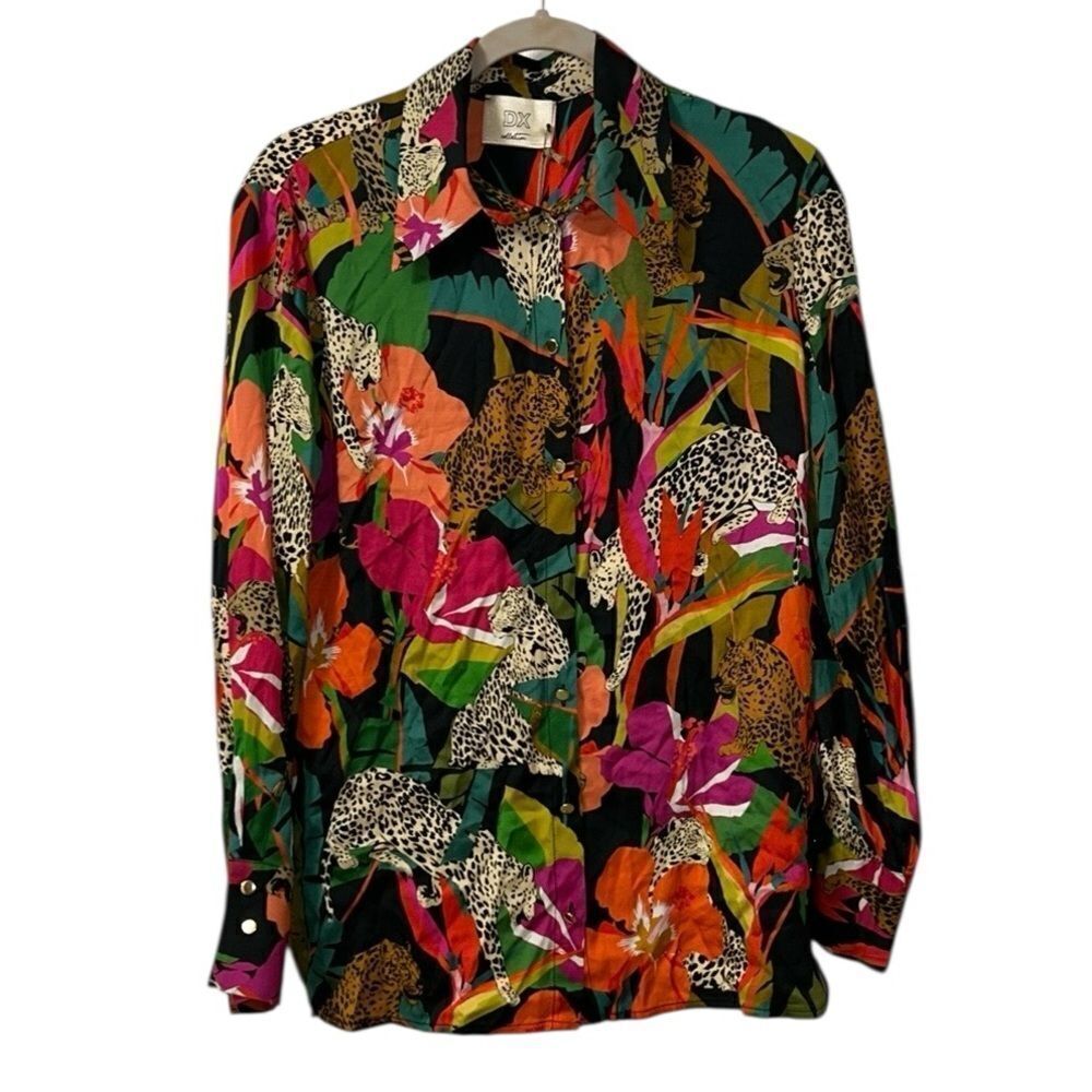 DX Collection Floral Print Button Down Shirt(Size Small)